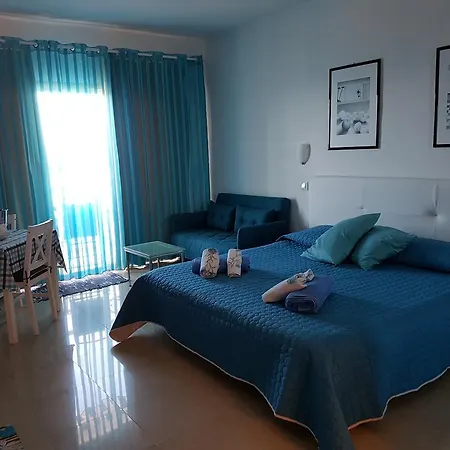 Appartement Merci1 *